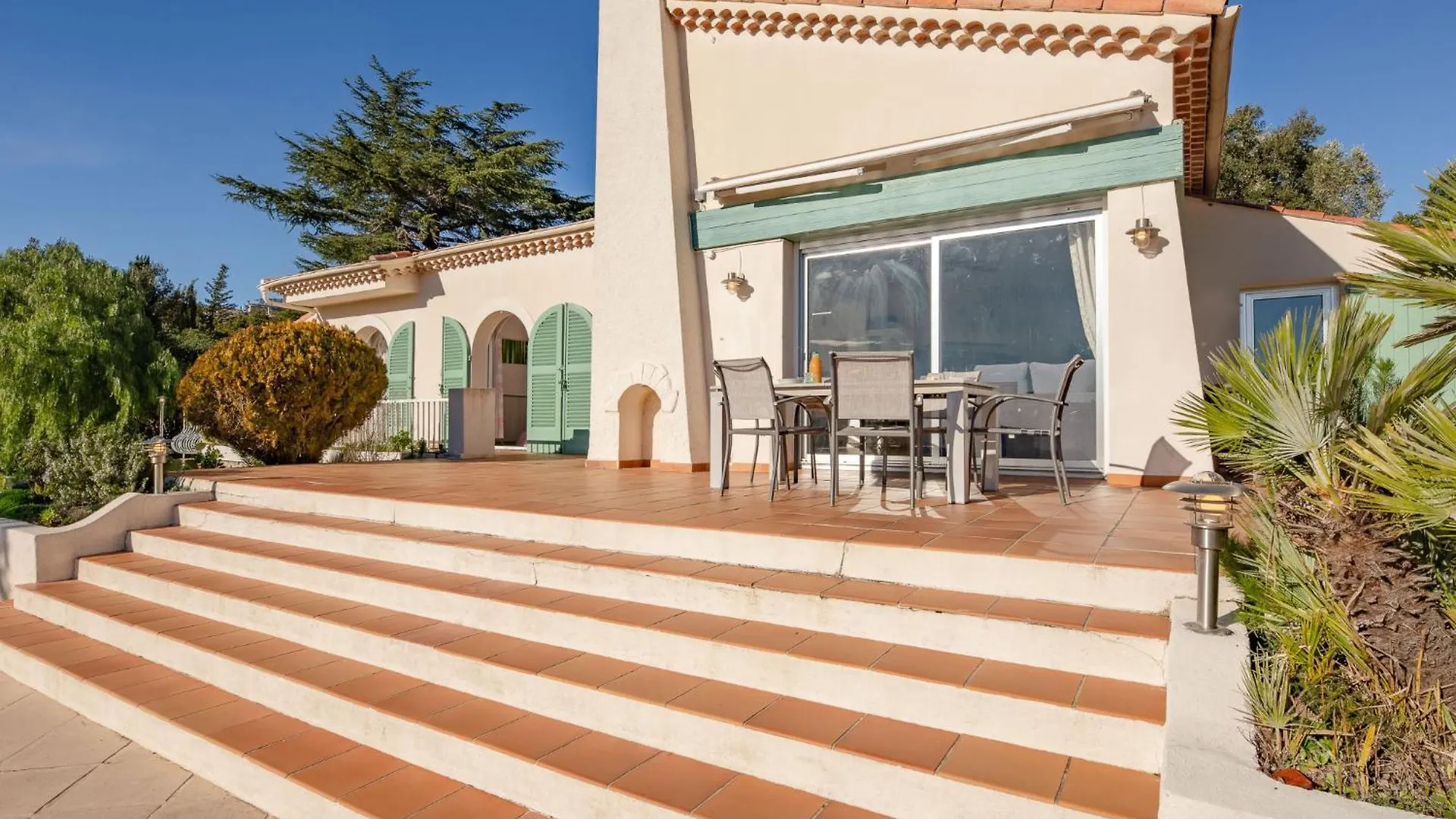 Holiday Home Les Chevrefeuilles By Interhome Saint Aygulf